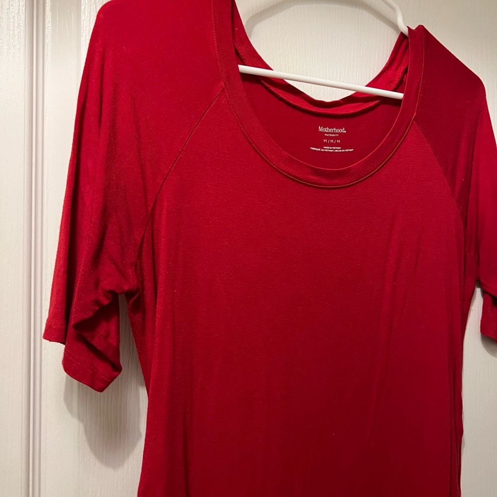 *3 for $15* Red Motherhood Maternity short sleeve shirt. Size M